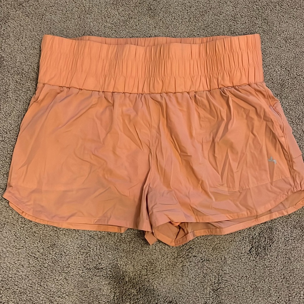 XL lined athletic shorts